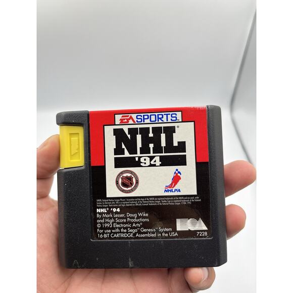 NHL Hockey '94 (Sega Genesis, 1993) Complete CIB ~ Tested & Working - Picture 10 of 16